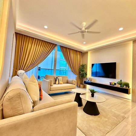 شقة Pinetree Puteri Harbour @ Uha نوساجايا المظهر الخارجي الصورة